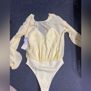 Wilfred body suit from aritzia yellow NWT XS